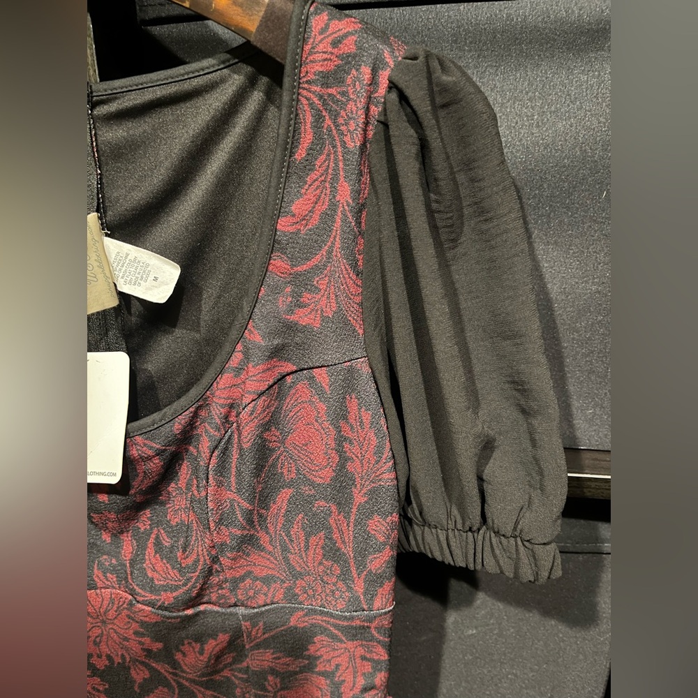 Pinup Girl Laura Byrnes Floral Black/Maroon Dress Rockerbilly & Swing M NWT - Picture 6 of 9